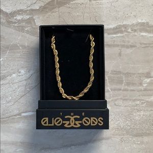 Gold chain necklace